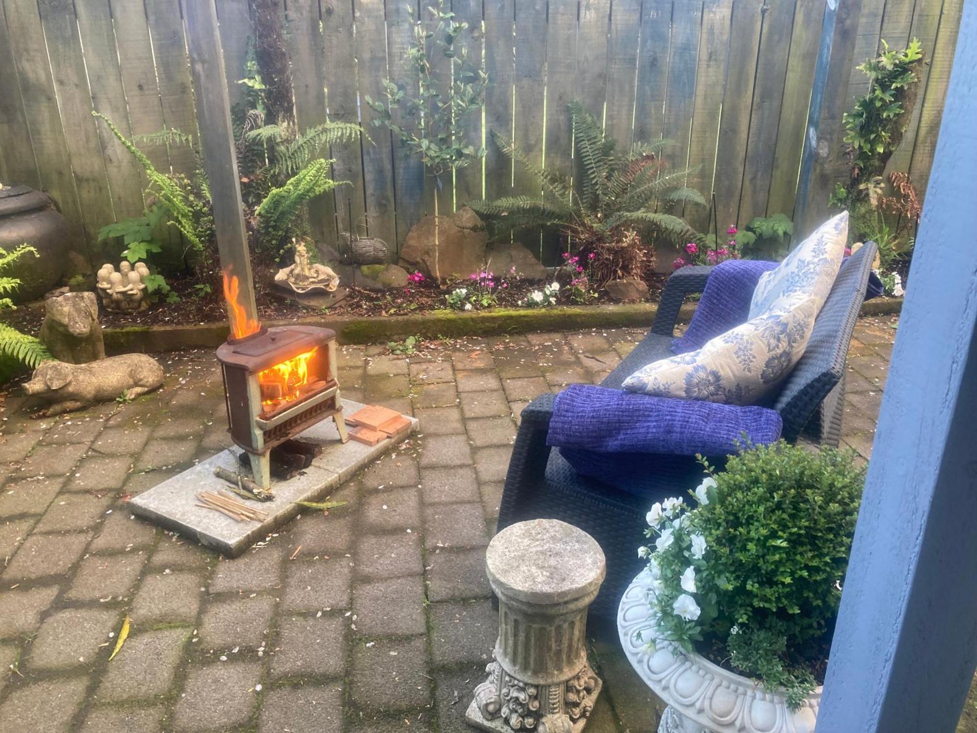 Anglers Adventure Paradise Cabin Bnb Wifi Parking Turangi Eksteriør bilde