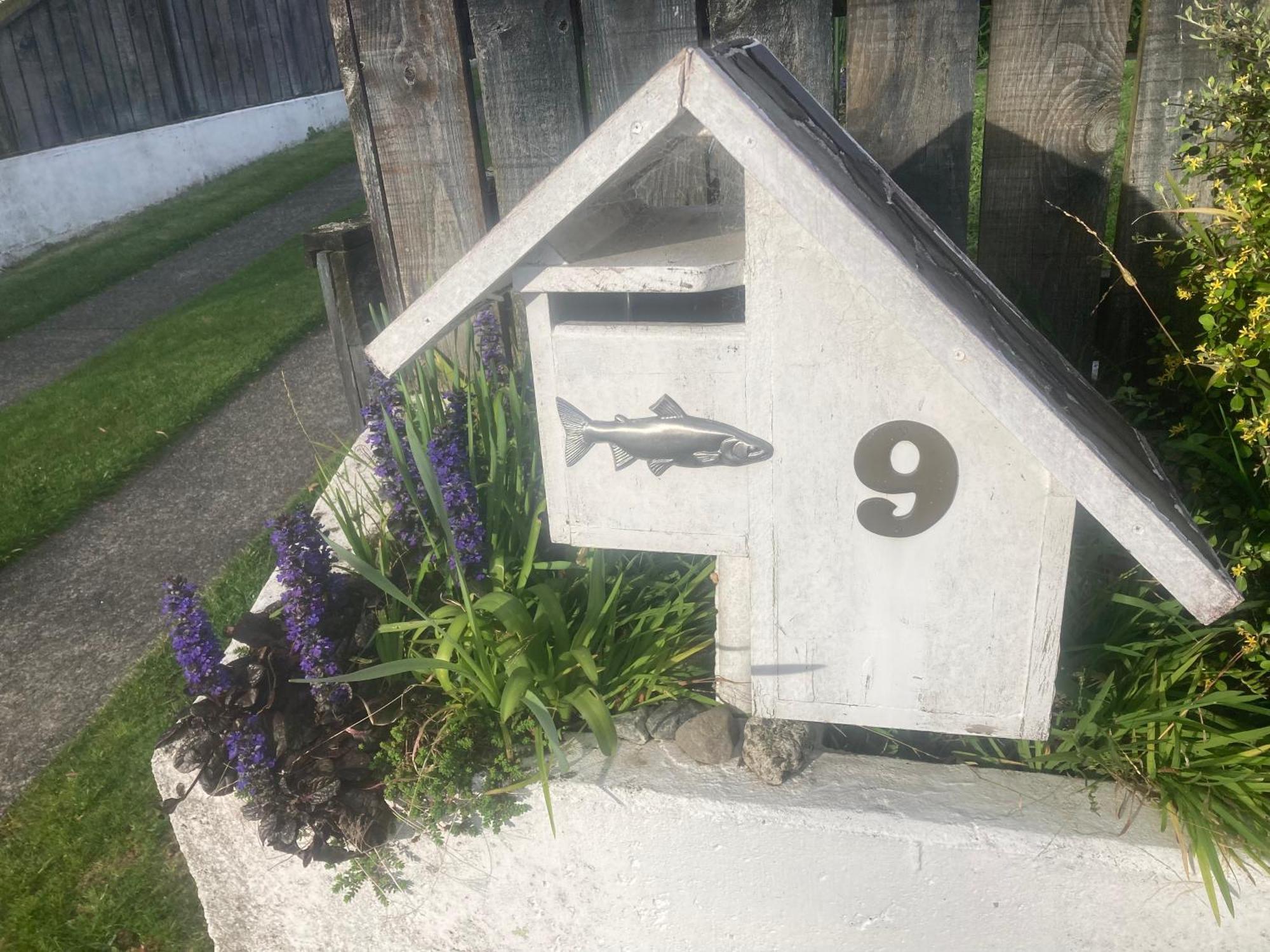 Anglers Adventure Paradise Cabin Bnb Wifi Parking Turangi Eksteriør bilde